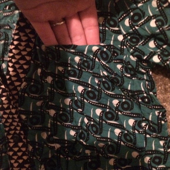 Anthropology Maeve Size 10 Button Down - Picture 3 of 4